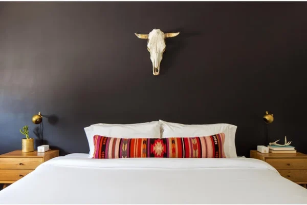 King Room at Amigo Motor Lodge