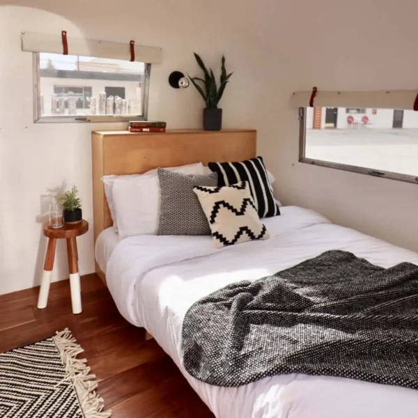 Airstream bed-2